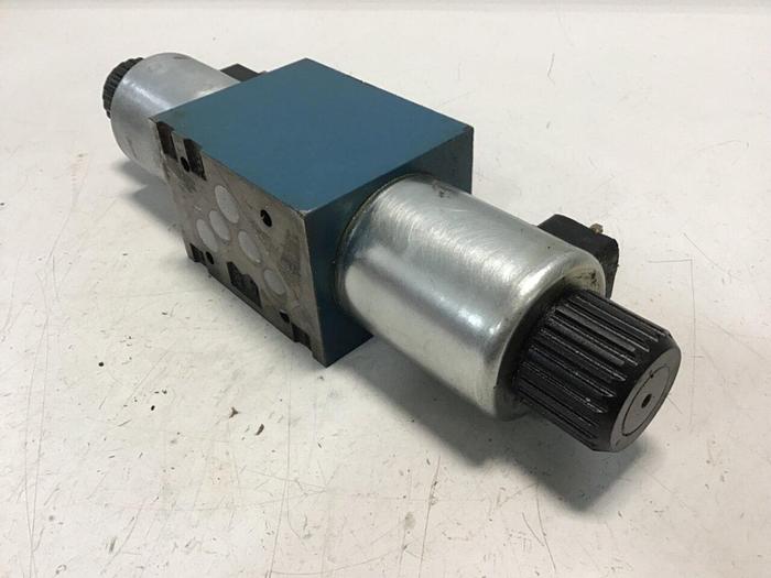 Used BOSCH Valve 0 810 001 702 #136553