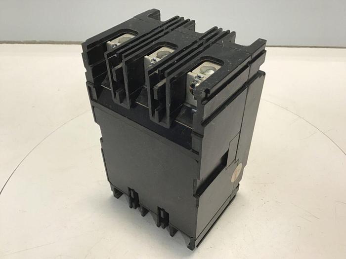 Used FUJI ELECTRIC 15 Amp Circuit Breaker BU-ESA3015 Used