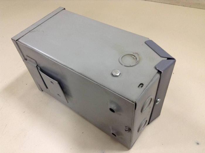 Used SOLA 1 kVA Transformer HS1F1BS #86115