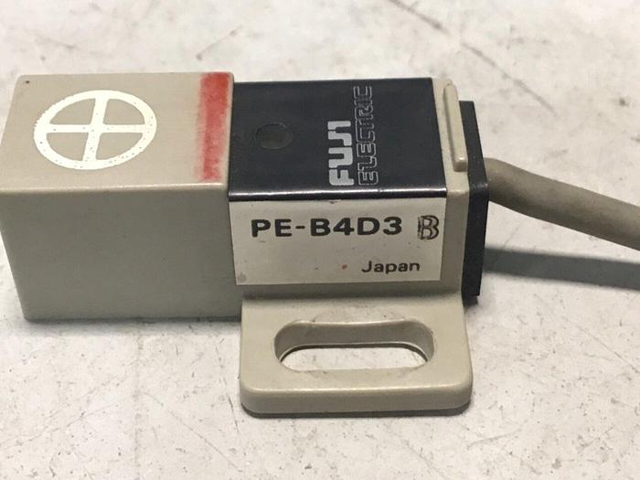 Used FUJI ELECTRIC Proximity Switch PE-B4D3 #128378