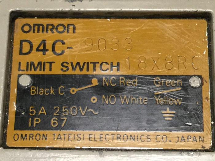 Used OMRON Limit Switch D4C-9033 #104312