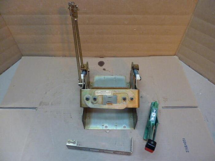 Used SQUARE D Breaker Operating Mechanism 9422-RR-1 Used