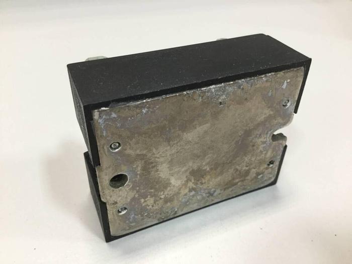 Used CRYDOM Dual Solid State Relay H12D4840DE #98073
