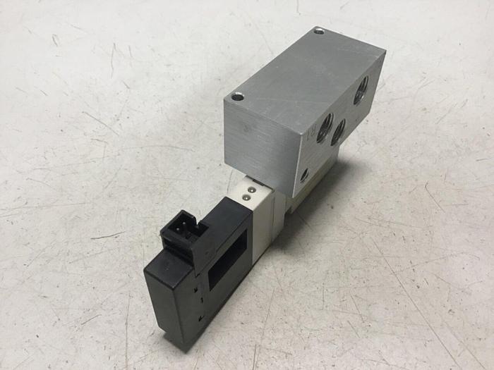 Used KOGANEI Valve & Manifold F10T0-PL3 #120878