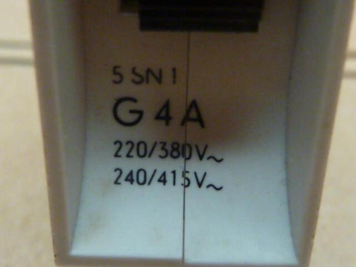 Used SIEMENS 4 Amp Circuit Breaker 5SN1G4A #34777