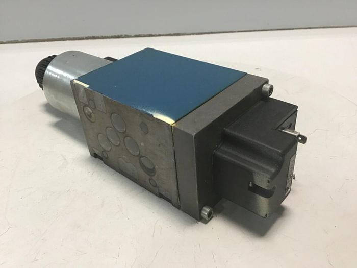 Used BOSCH Valve 0 810 001 904 #137656