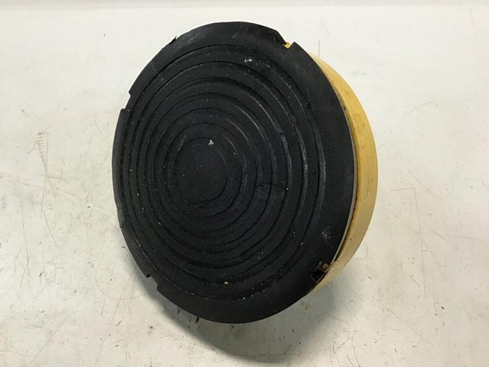 Used GENERIC Leveling Mount Pad 6 1/4 DIAMETER L/M #122794