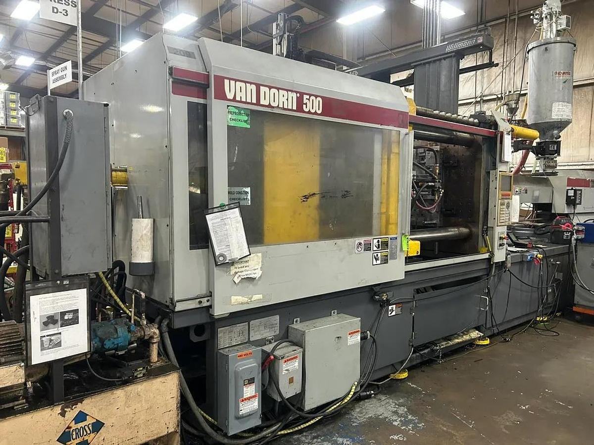 Used 1999 VAN DORN 500 Ton Injection Molding Machine 500HT-4300 USED