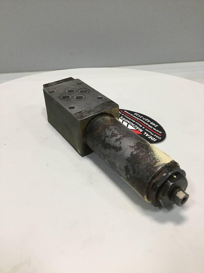Used REXROTH Valve ZDR6DP240150YM12 Used
