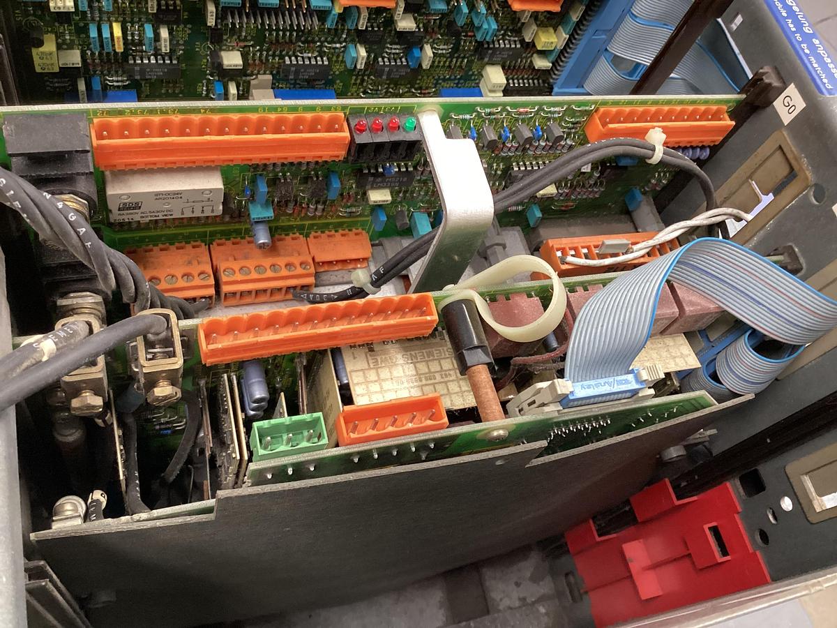 Used SIEMENS Simodrive 6SC6101-2B-Z Used