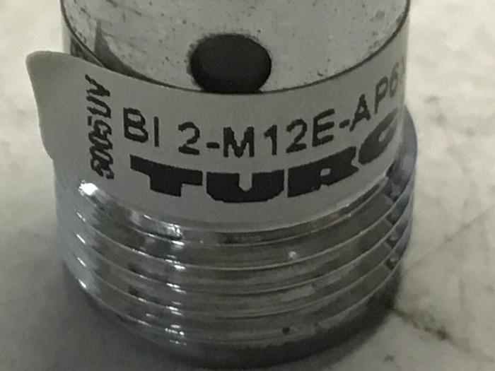 Used TURCK ELEKTRONIK Sensor BI2-M12E-AP6X-H1141 #128296