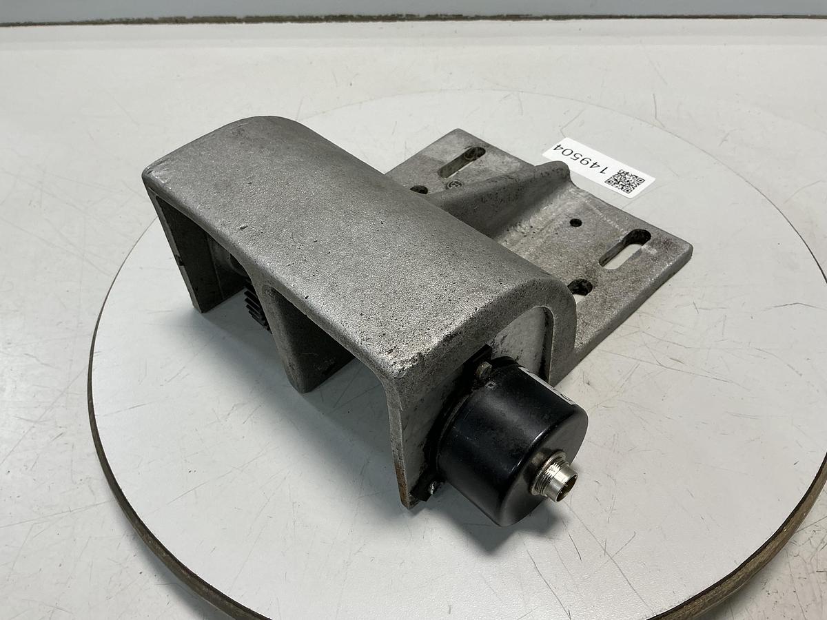 Used VAN DORN 332650-A-108