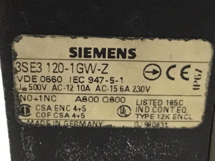 Used SIEMENS Limit Switch3 3SE3 120-1GW-Z #121157