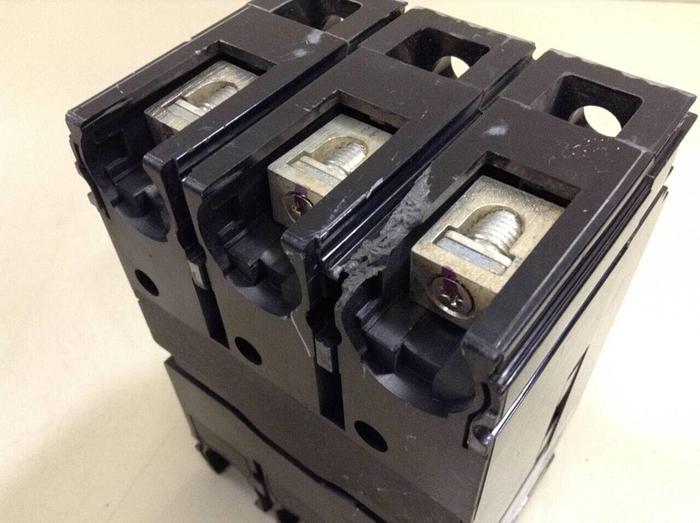 Used MITSUBISHI 20 Amp Circuit Breaker NF-SF3020 #75503