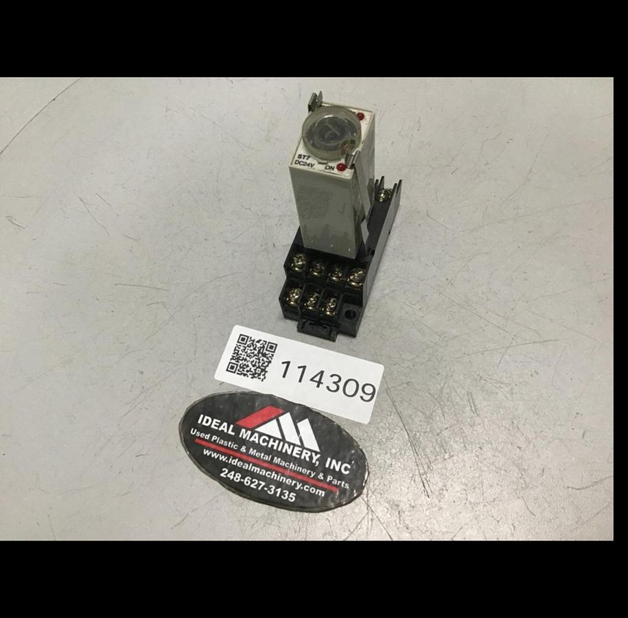 Used FUJI ELECTRIC Delay Timer ST7P-4 Used