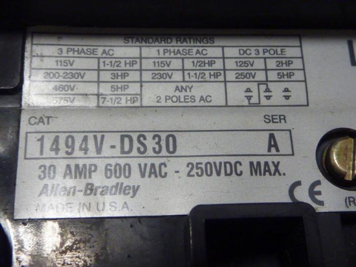 Used ALLEN BRADLEY 30 Amp Disconnect Switch 1494V-DS30 SER A #57415