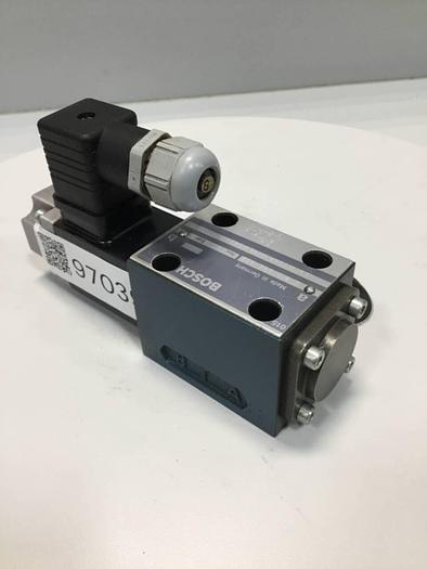 Used BOSCH Valve 0 810 090 322 #97039