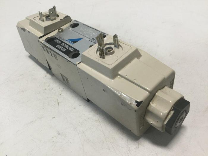 Used DAIKIN Solenoid Valve KS0-G02-4CP-20-C #105242