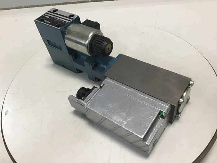 Used BOSCH Servo Valve 0 810 091 561 USED
