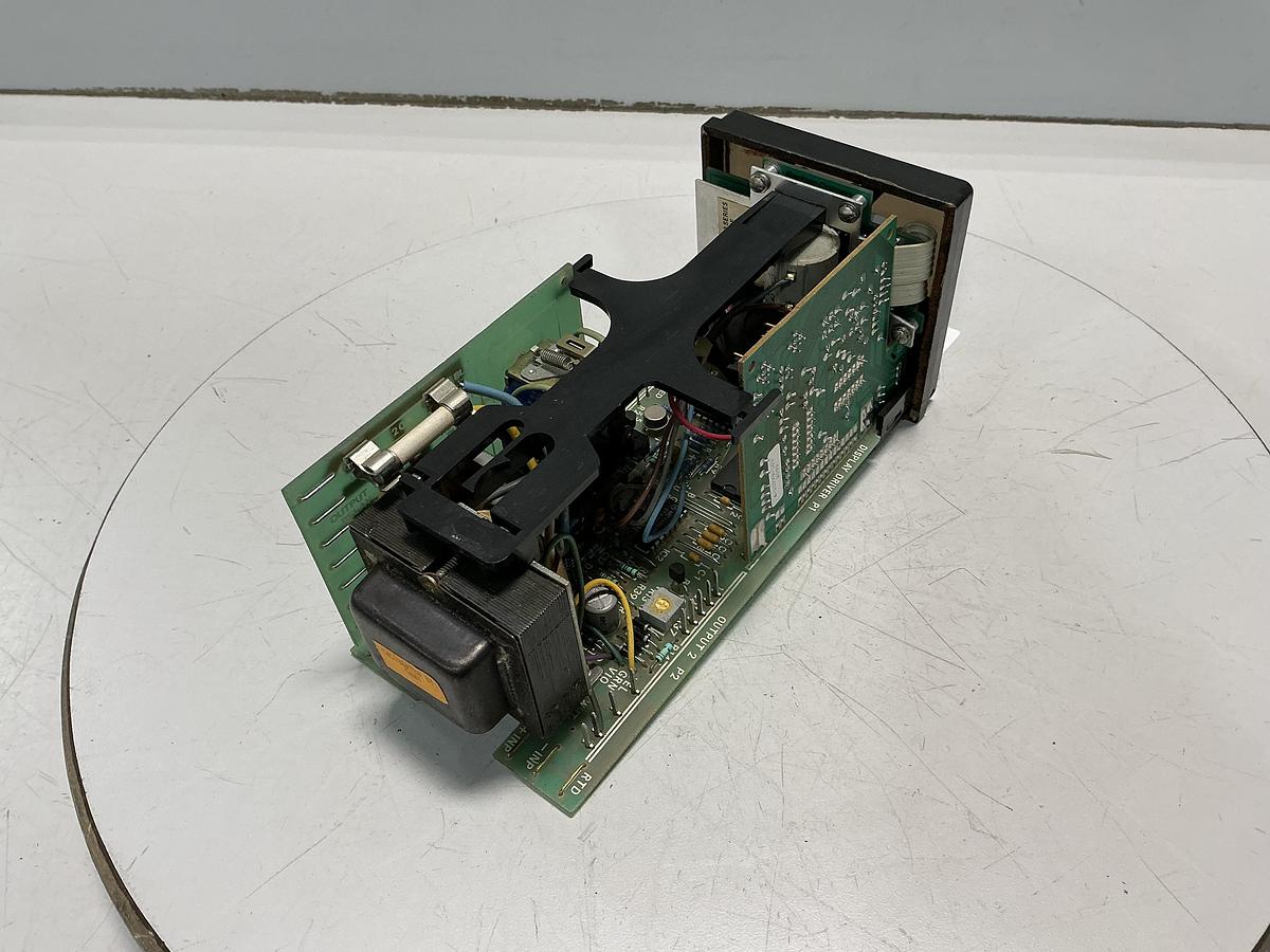 Used BARBER COLMAN 586A-20015-000-0-00