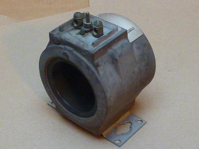 Used GENERAL ELECTRIC / GE Current Transformer 750X33G303 #36971