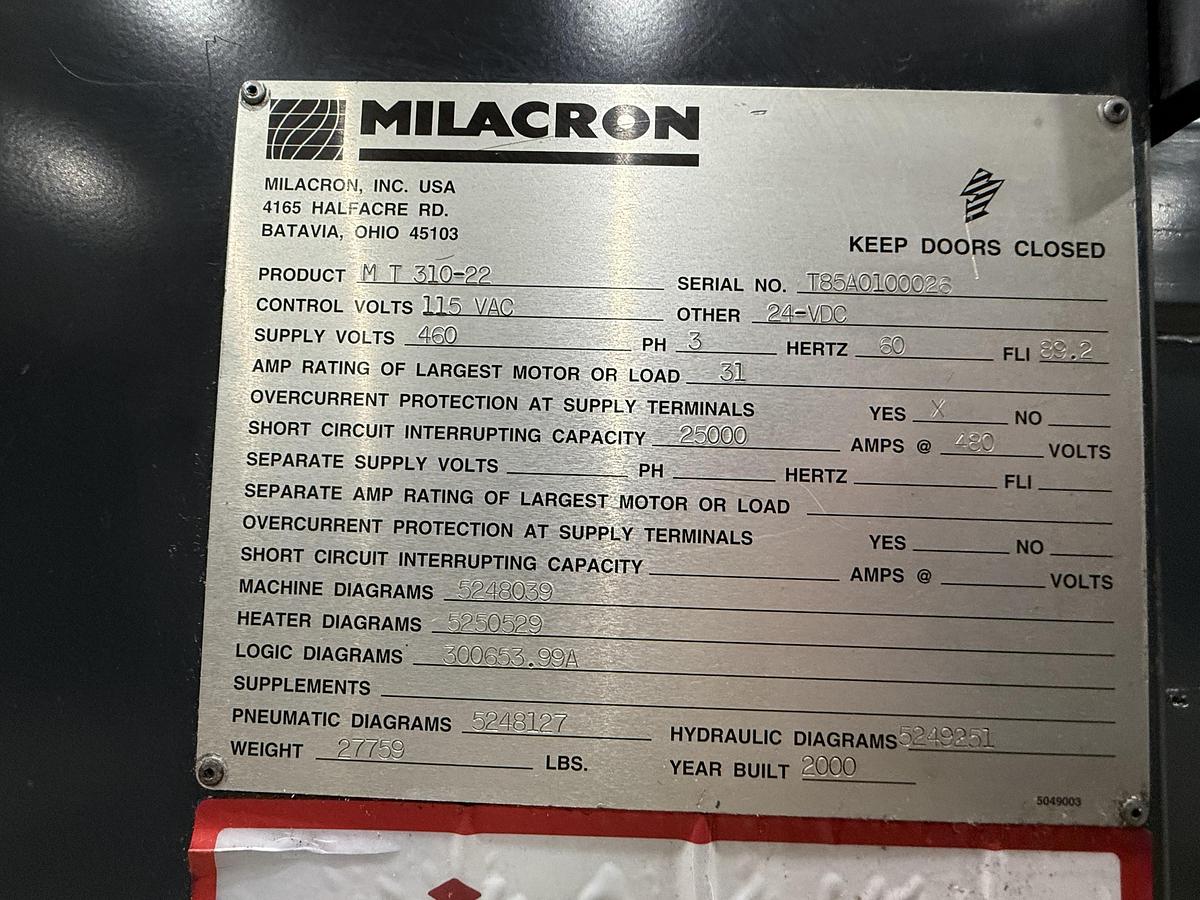 Used 2000 FERROMATIK MILACRON 310 Ton Injection Molding Machine MT310-22 USED #151863