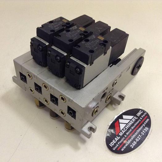 Used SMC Solenoid Valves w/ Manifold Assembly VF2-4-FG-S-3Z-TA #76620