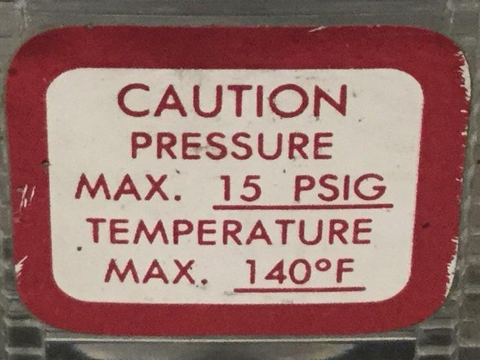 Used DWYER Gauge D-200 #109810