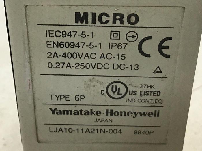 Used YAMATAKE Limit Switch LJA10-11A21N-004 #121474
