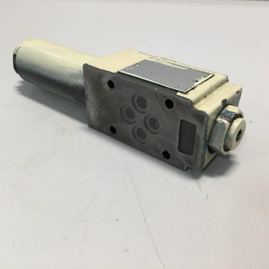 Used REXROTH Valve ZDR6DP240150YM12 Used