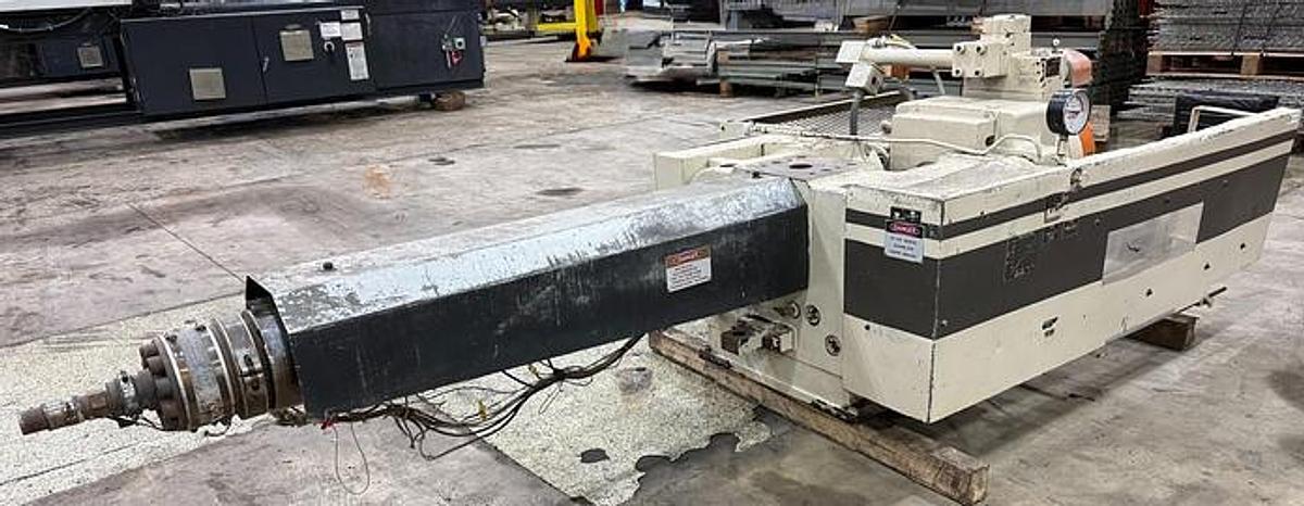 Used TOSHIBA ISE 390 INJECTION UNIT