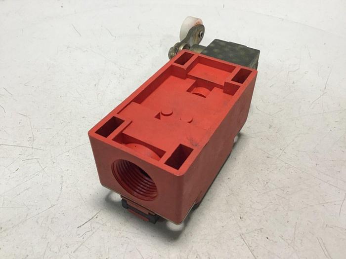 Used BERNSTEIN Limit Switch ENK-UV1Z AHS-V Used