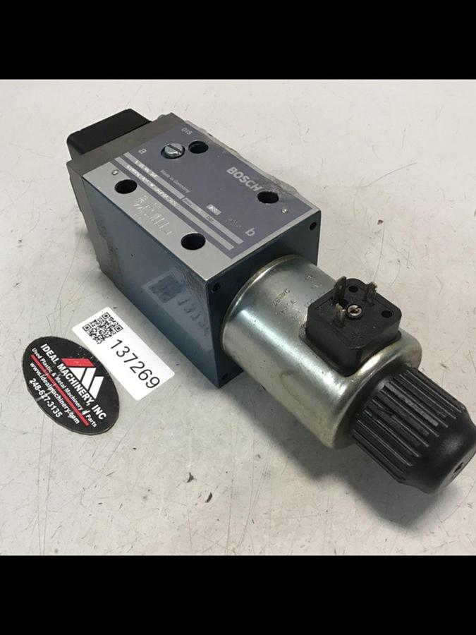 Used BOSCH Valve 0 810 001 904 Used