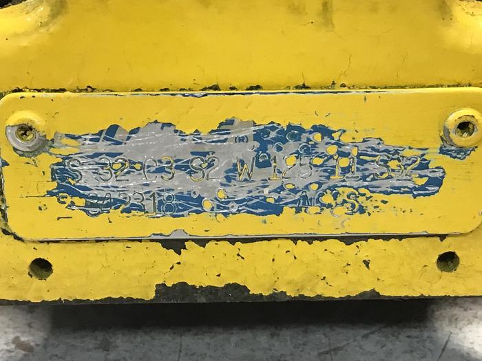 Used VICKERS CVCS-32-C3-S2-W-125-11-S32 Valve #143621