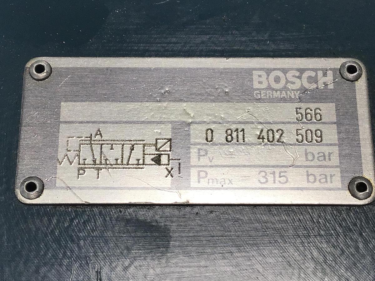Used BOSCH 0 811 402 509 Valve Used #132190