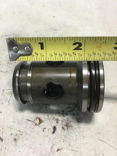 Used VICKERS Cartridge Valve Insert 25-D10-30 USed