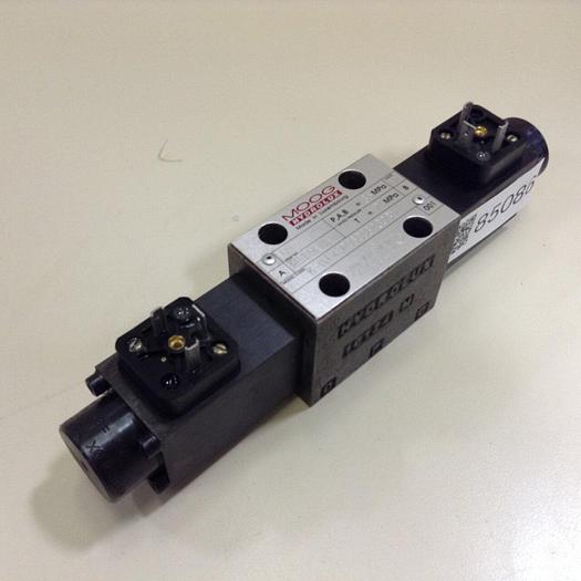 Used MOOG Valve KWE43P06C08PC0BN Used