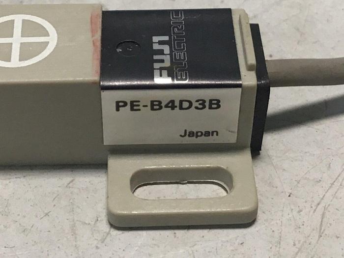 Used FUJI ELECTRIC Proximity Switch PE-B4D3 #128371