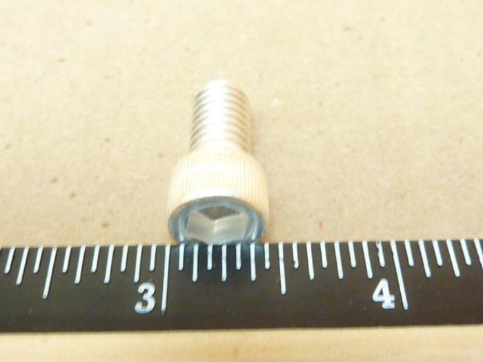U-C COMPONENTS Socket Head Cap Screw C-1810-NA #41230 DNL SCRAPPED