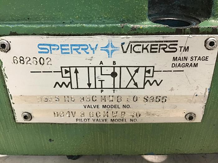 Used VICKERS DG5SH833CMWB50S355 Valve Used #144036