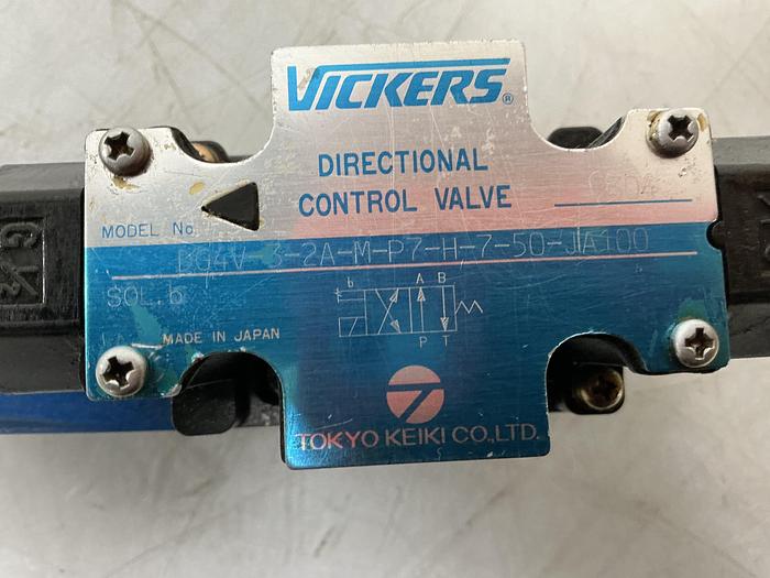 Used VICKERS DG4V-3-2A-M-P7-H-7-50-JA100