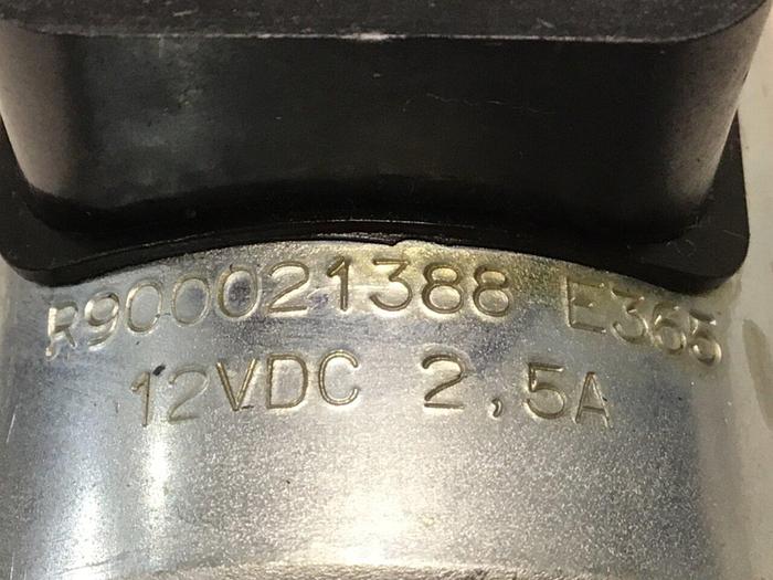 Used REXROTH Directional Valve 4WE6E3462EG12N9K4 #122802