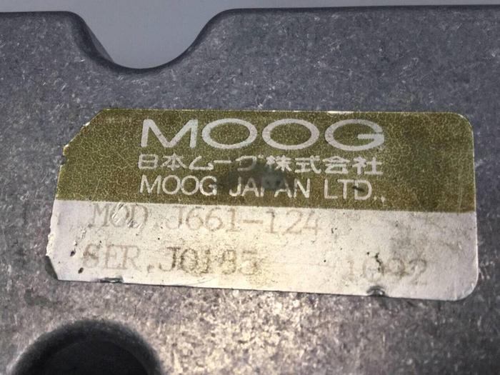 Used MOOG Valve J661-124 Used