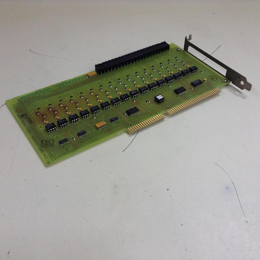 Used CINCINNATI MILACRON Circuit Board 3-542-1194A Used