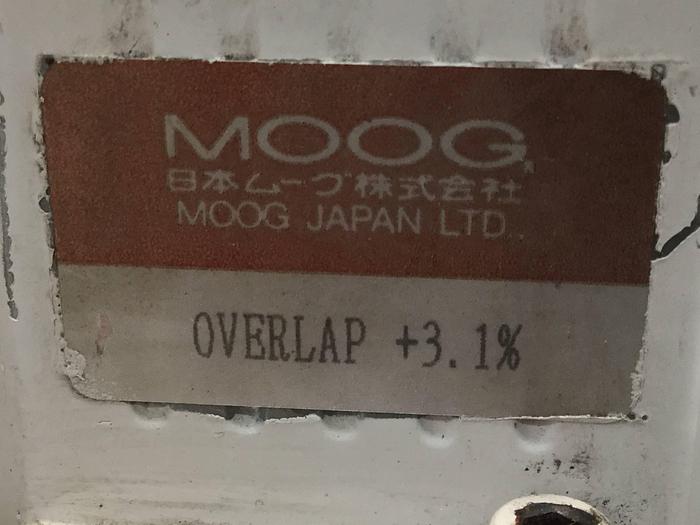 Used MOOG Servo Valve J661-040A #95822