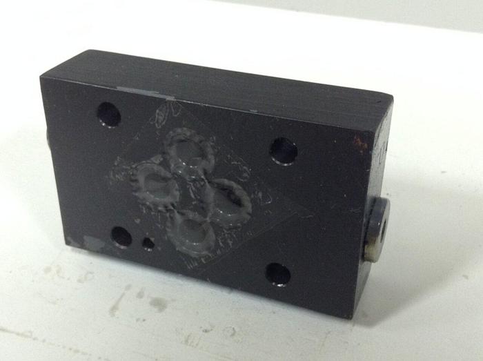 Used VICKERS Valve DGMA3T220S #89671