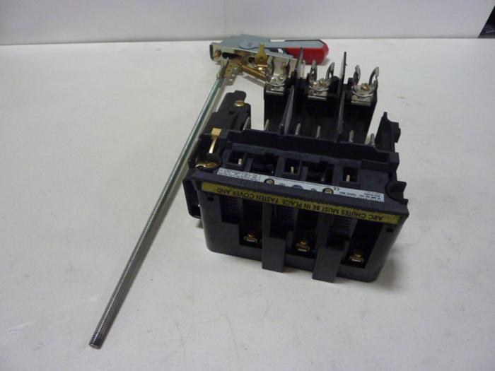 Used ALLEN BRADLEY 30 Amp Disconnect Switch 1494V-DS30 SER A #57389