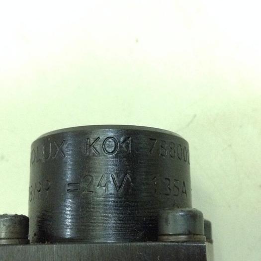 Used MOOG Valve WE43P06C62QCOBN Used