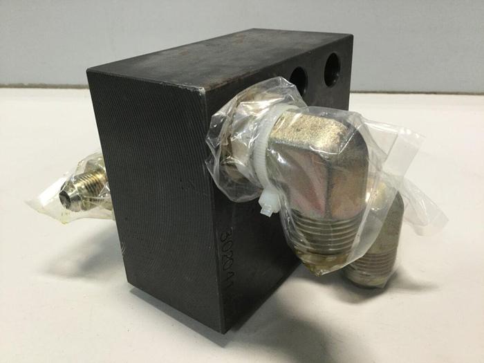 Used VAN DORN Hydraulic Dispersement Block 302041ST #110847