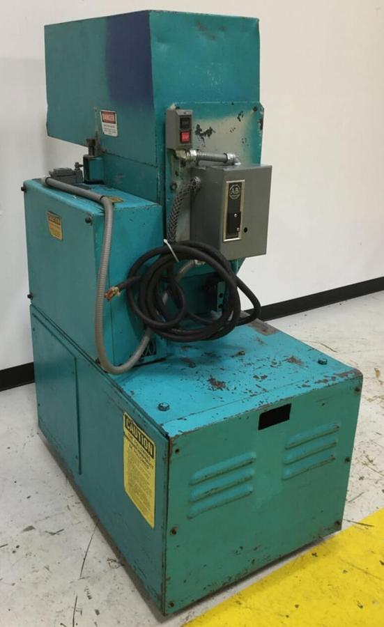 Used CUMBERLAND 10 HP Grinders & Granulators 184 3KN Used